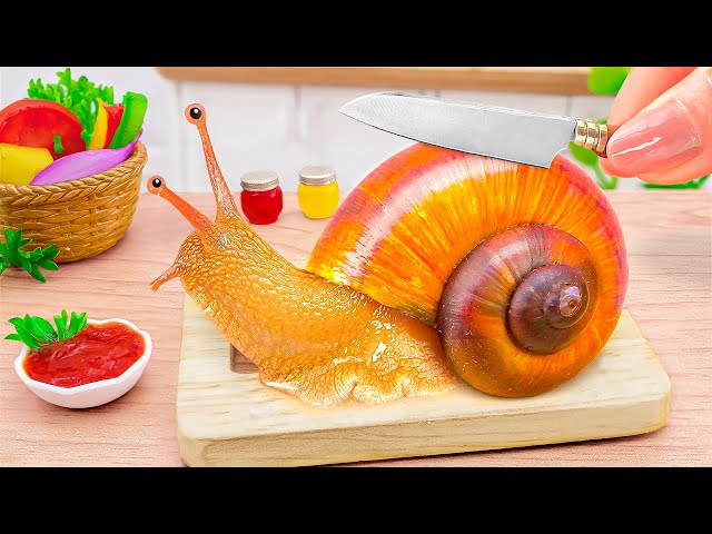 🐌 How To Catch And Cook Miniature Grilled Cheese Stuffed Snails 🤗Mini Yummy's Recipe