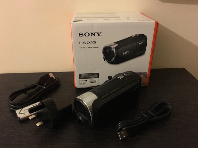 SONY HDR-CX405 HANDYCAM Unboxing and first look.