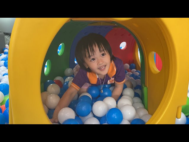 Kids and toys indoor playground for baby