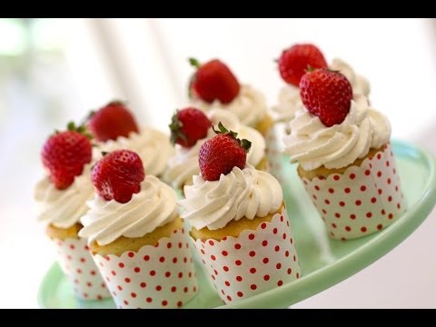 BETH'S CUPCAKE RECIPES | Entertaining with Beth