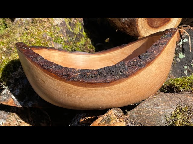 Woodturning-16 year old turns live edge Maple bowl