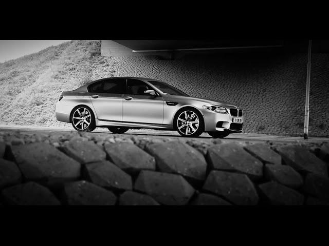 BMW M5 30 Jahre review
