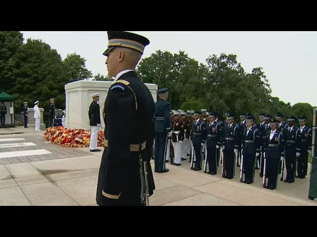 President Biden, First Lady attend Memorial Day ceremonies in Washington, D.C.