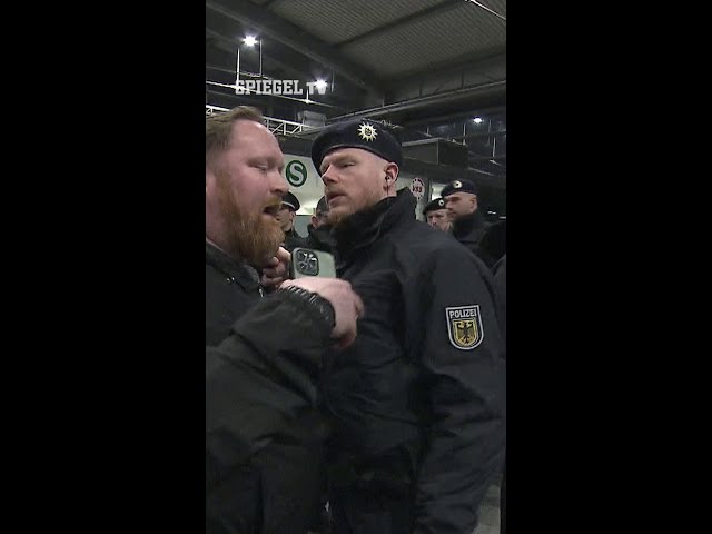 Hertha-Hool gegen die Bundespolizei | SPIEGEL TV