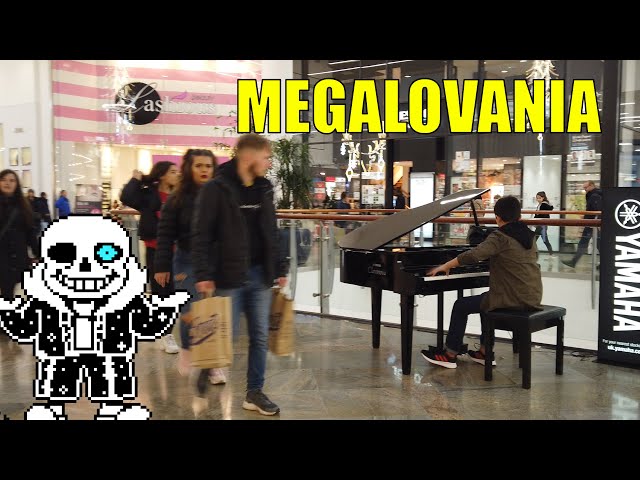 Undertale Megalovania Piano in Oracle Shopping Mall | Cole Lam 12 Years Old