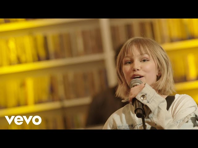 Grace VanderWaal - Escape My Mind (Live on the Honda Stage at Brooklyn Art Library)