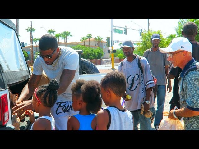 Giving Out Over $10,000 Worth Of Clothes & Cash To The Homeless!