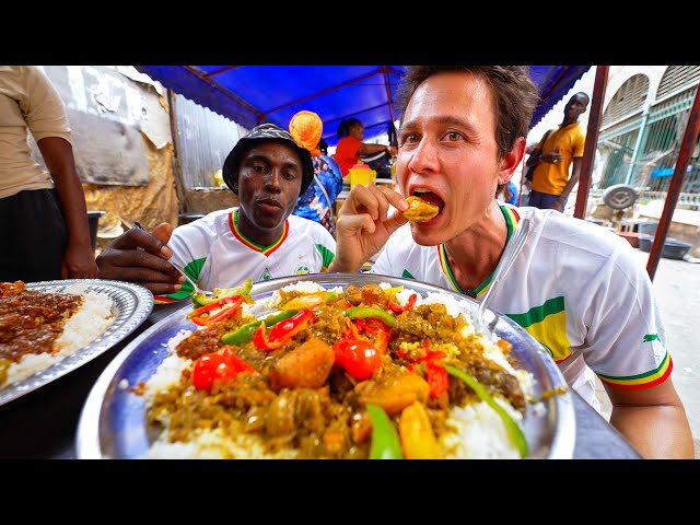 Street Food in Senegal!! 🇸🇳 ULTIMATE SENEGALESE FOOD TOUR in Dakar | West African Food!