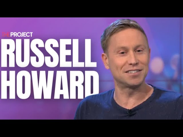 Russell Howard Tells The Most Not-Safe-For-TV Joke To Robert Irwin