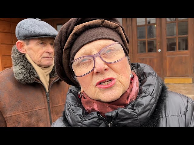 This old Russian couple is revolution-ready, said they have nothing to lose