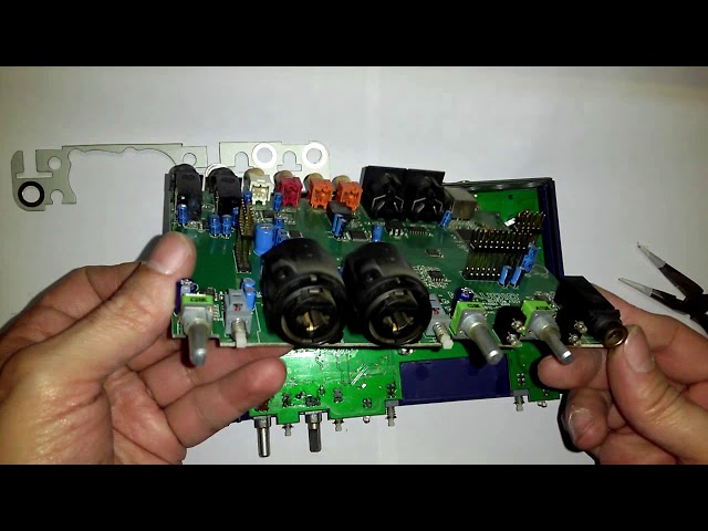 M-Audio Fast Track Pro Disassembly