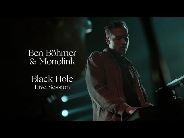 Ben Böhmer & Monolink - Black Hole (Live Session) (4K)
