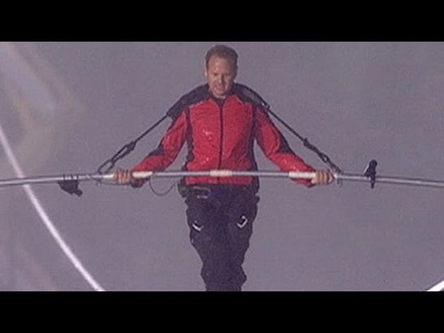 Megastunts: Nik Wallenda Takes the First Step in His Tightrope Walk Over Niagara Falls