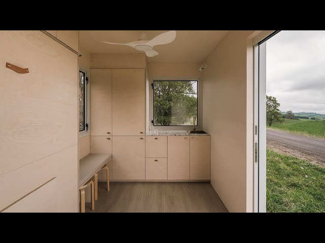 How This Minimalist Tiny Home Allows You to Escape to Nature