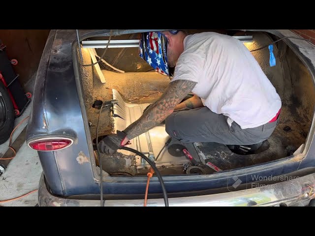 1949 Ford club coupe: getting ready for the Mustang tank part 1