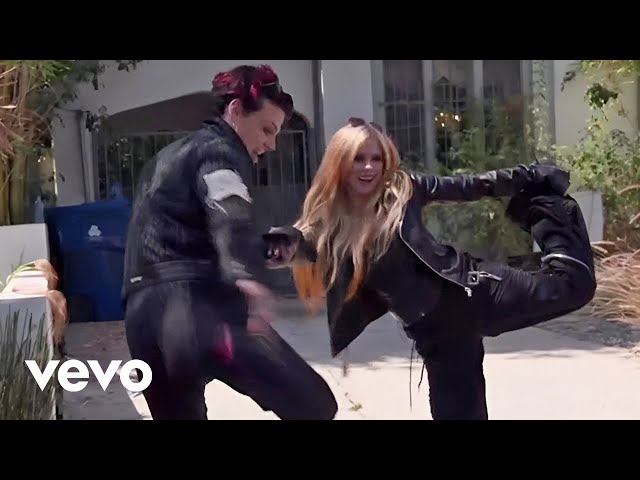 Yungblud ensina balé a Avril Lavigne (Carpool Karaoke: The Series)