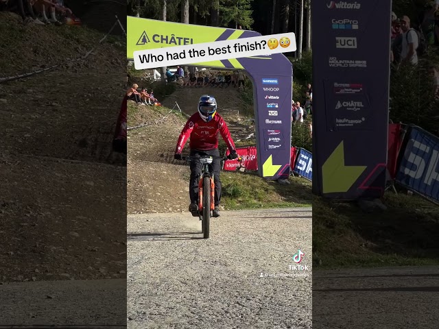 😮What a way to cross the finish line! #mtb #mtbworldcup #cycling