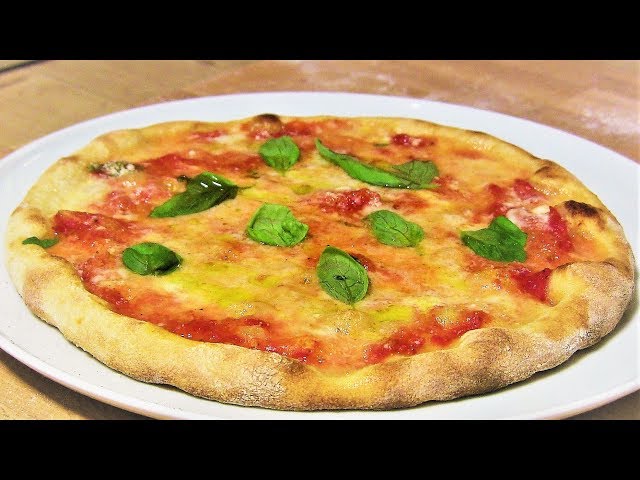 Pizzateig mit Bier-Pizza Margherita mit Bier Pizzateig-Bier Hefeteig selber machen