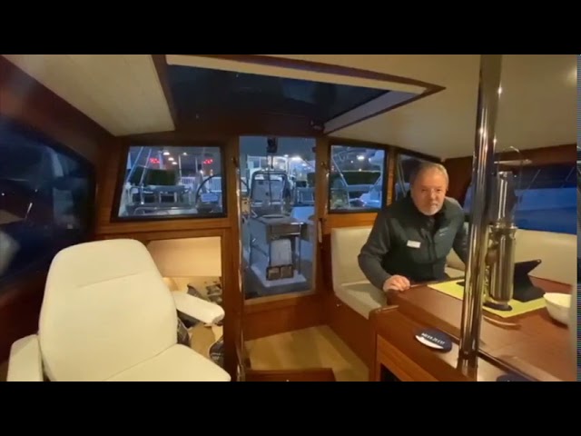 Sirius 40DS 'My Family' at the 2020 Seatle Boat Show