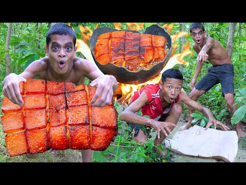 Pork belly cooking, recipes at forest - Eating delicious in jungle | Primitive technology