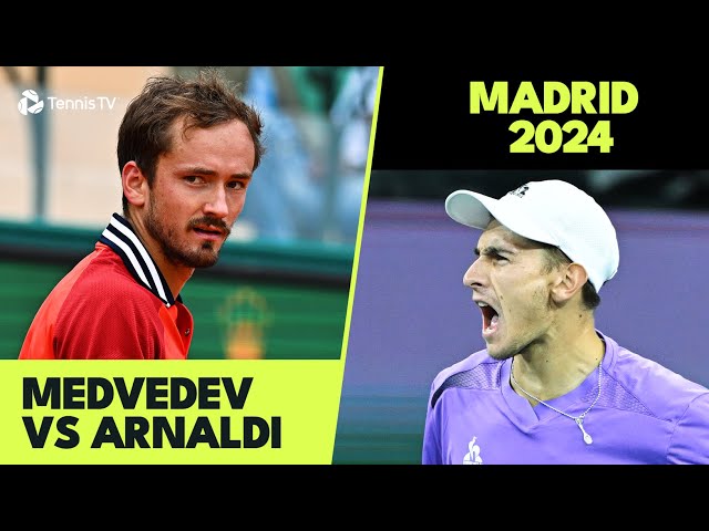 Daniil Medvedev vs Matteo Arnaldi Fun Match | Madrid 2024 Highlights