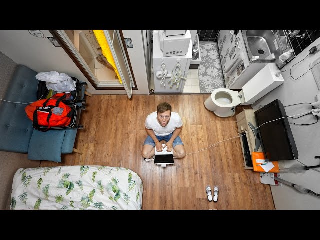 I Moved into a $40 Japanese Micro-Apartment…