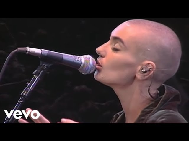 Sinead O'Connor - Nothing Compares 2 U (Live)