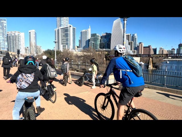 SurRons and Zooz e-bike Group Ride! Atx!