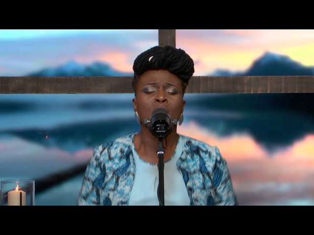 Emmanuel - Hosanna clips - Dena Mwana