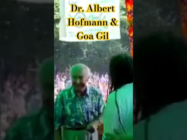 Dr. Albert Hofmann on stage w/ Goa Gil 💜 Swiss party 2001 #psytrance #psychedelictrance #psychedelic