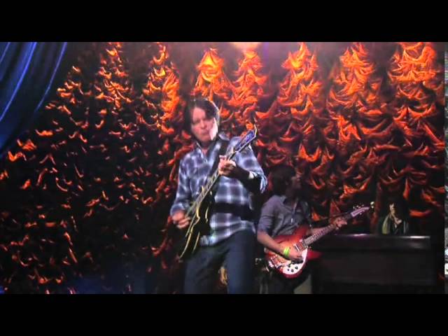 John Fogerty Performs "Bad Moon Rising" and "Fortunate Son" at Howard Stern's 2014 Birthday Bash