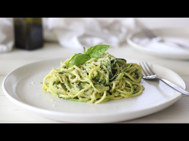 Zoodles Recipe with Avocado Pesto | How to Make Zucchini Noodles