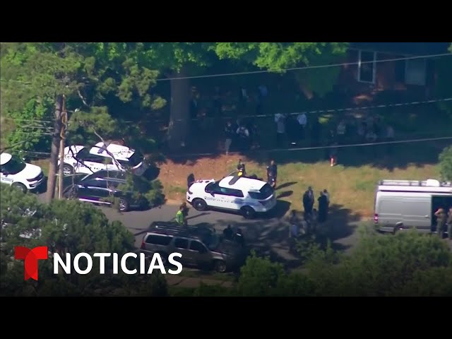 Consternación por la muerte de policías emboscados en Carolina del Norte | Noticias Telemundo