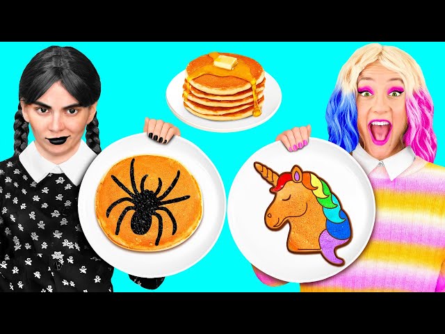 Pfannkuchen Kunst Challenge mit Wednesday Addams | Lustige Momente von TeenTeam Challenge