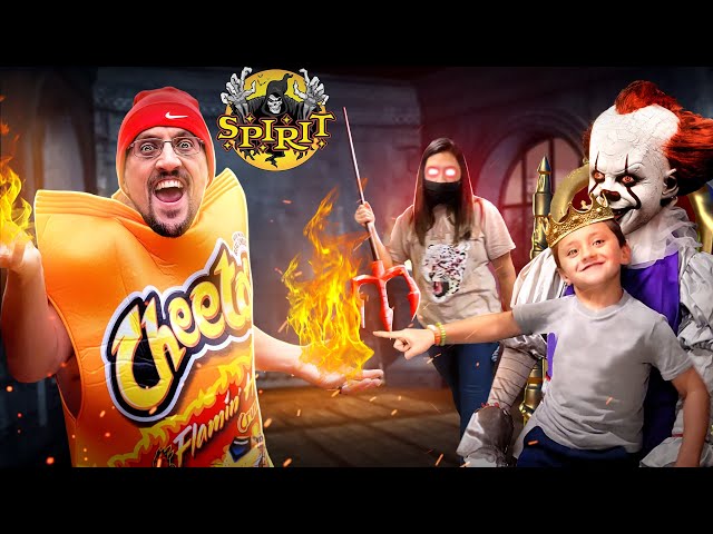 Spirit Halloween Shopping 2021 + Universal Studios Horror Nights Trip (FV Family Vlog)