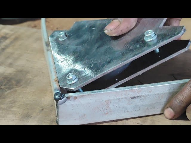 How to make a magnetic elbow from a used speaker magnet | blacksmith