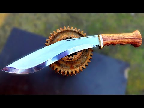 Forging a KUKRI knife Out of Rusted IRON GEAR