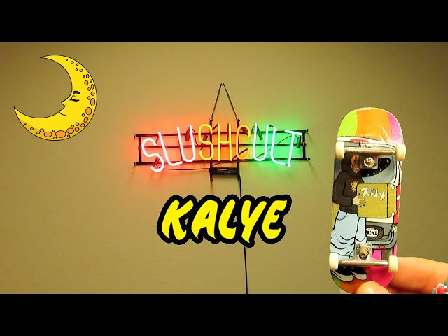 VLOG 11- Late Night Kalye X SlushCult Warehouse #fingerboard Sesh! @kalyedecks3674 @Slushcult
