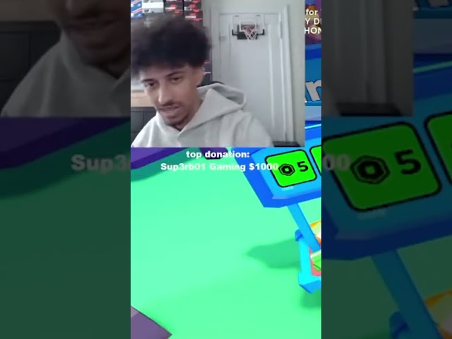 HE GOES CRAZY AFTER 1 ROBUX DONATION