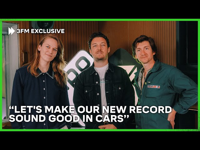 Interview: Arctic Monkeys on their new album 'The Car' and secret Spotify-playlist | NPO 3FM