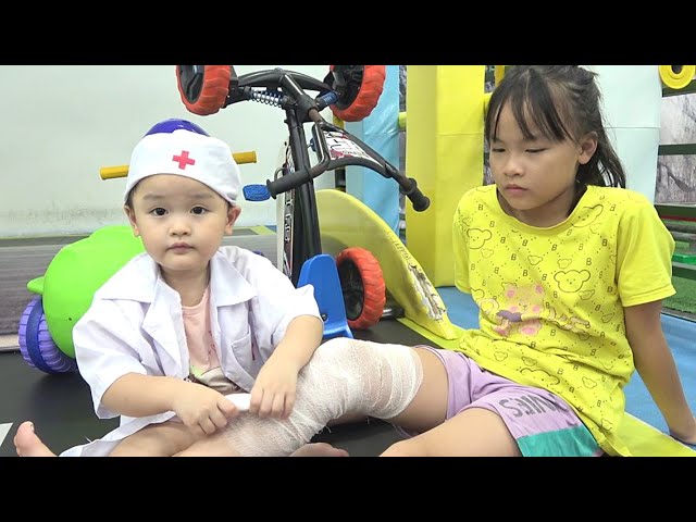 Kids doctor pretend play and healthcare for family at indoor playground Nursery rhymes song babies 1