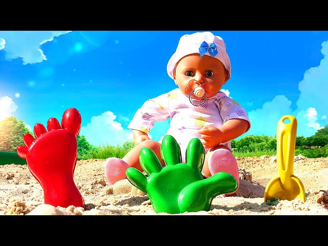 Baby dolls go to the beach! Sand games with dolls & toys. Baby doll is hungry! Dolls videos for kids