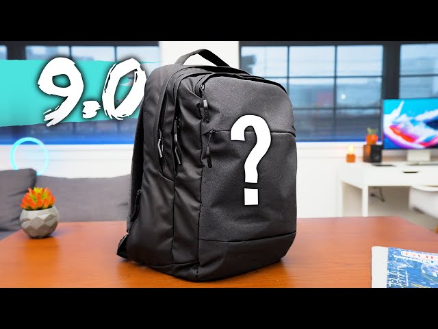What's in my Gadget Backpack 9.0!