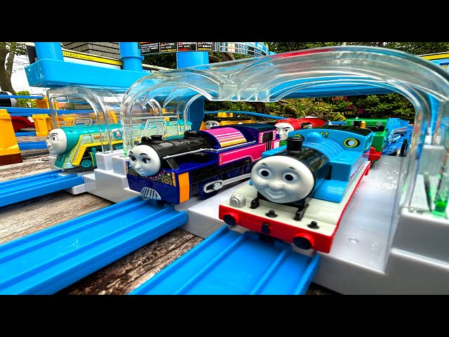 Thomas the Tank Engine ☆ Big stations on 3 lines and Big Thomas