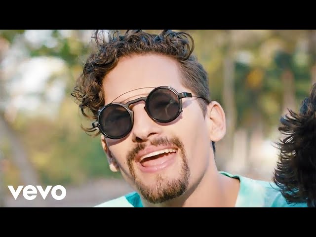 Mau y Ricky, Camilo - La Boca (Official Video)