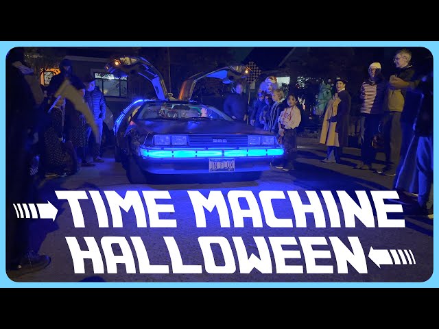 Back To The Future: DeLorean "Time Machine" Halloween (4K 16:9)