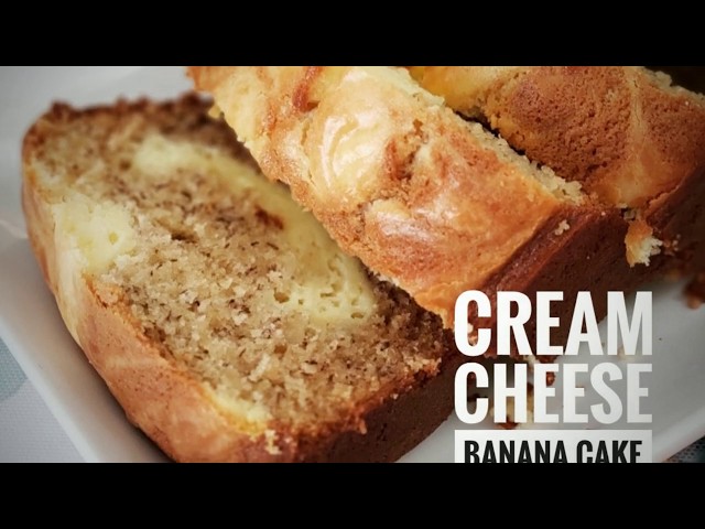 Cream Cheese-Filled Banana Bread | Super Moist