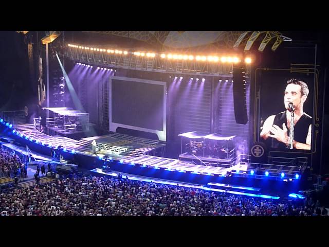 Take That and Robbie Williams in Amsterdam Arena 2011