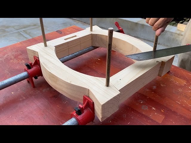 Ingenious Woodworking Skill With Great Design Ideas - A Unique Dining Table Set That You Want To Own