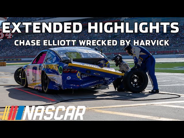 Kevin Harvick vs. Chase Elliott round 2 at the Roval | Extended Highlights
